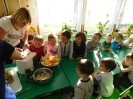 Kaczuszki robią sok