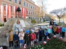Przedszkolaki oddaja hołd nieznanemu żołnierzowi_9